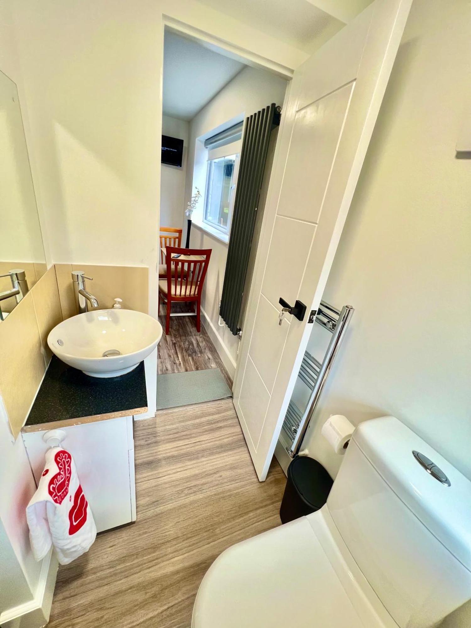 Lux En-Suite Coop Arena Mancity Stadium Piccadilly Manchester Exterior photo